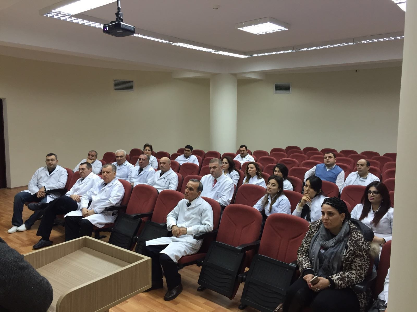 Cumber Partsakhaşvili mühazirə oxudu